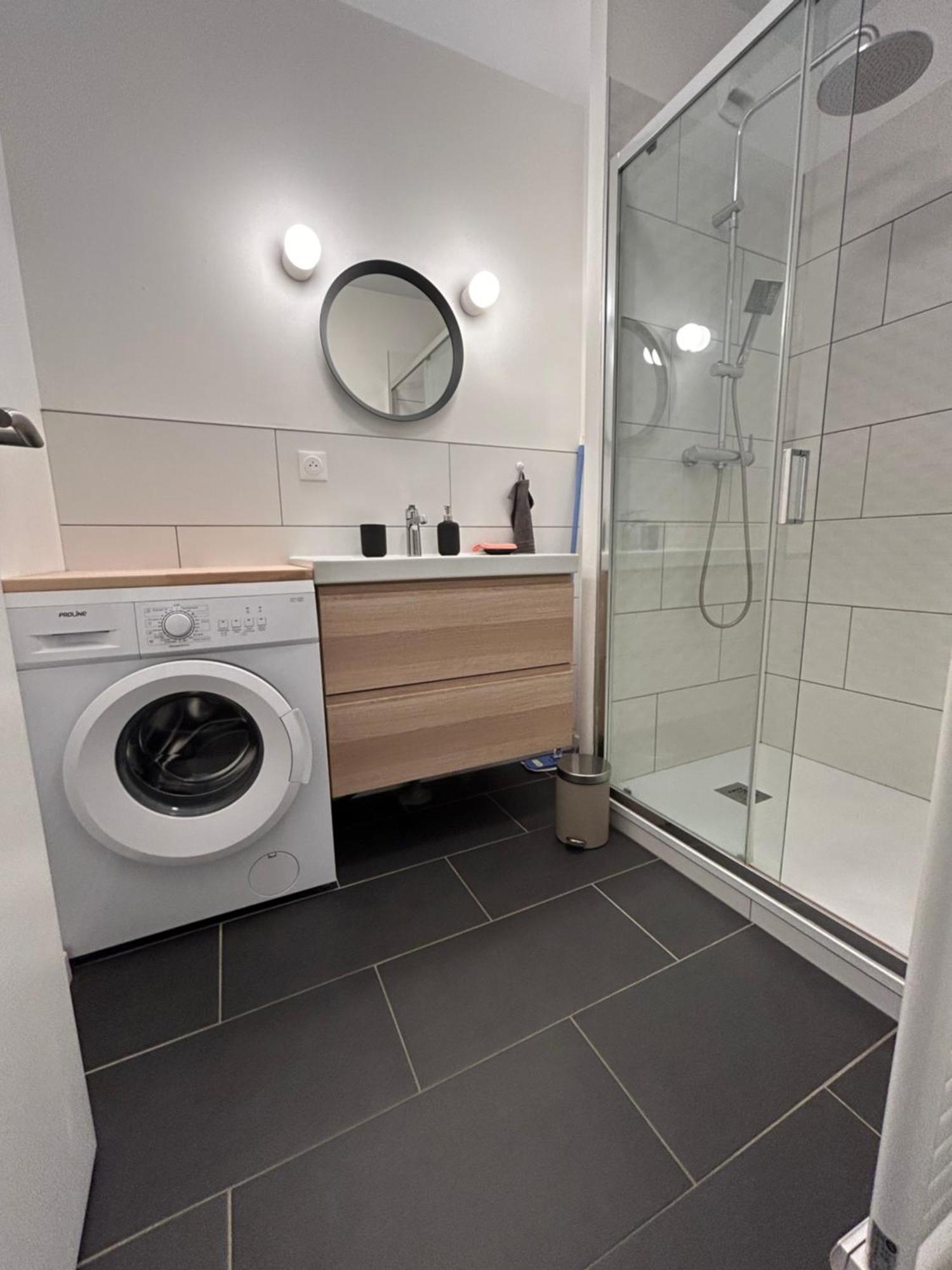Le Patio : Appartement Chic 3 Chambres Au Coeur De По Екстериор снимка